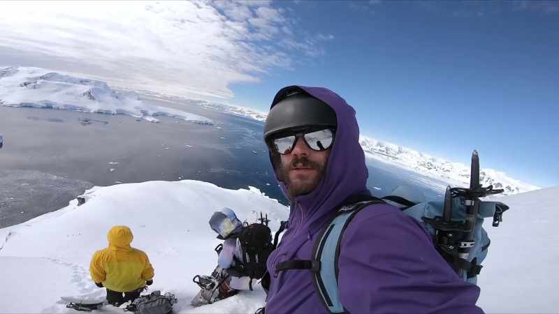 We got a big old cornice to our left