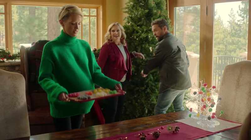 We got a tree. - Uh, you got more than a tree