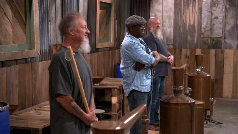 We got to choose our favorite past contestant