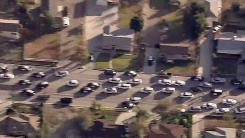 We got officers running here back eastbound