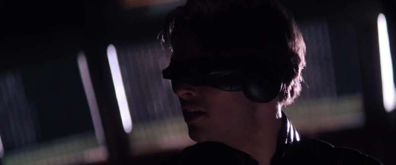We gotta get her out of there Cyclops can you hit it