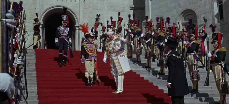 We have a guest. Welcome him. - Jawohl,> Your Excellency!