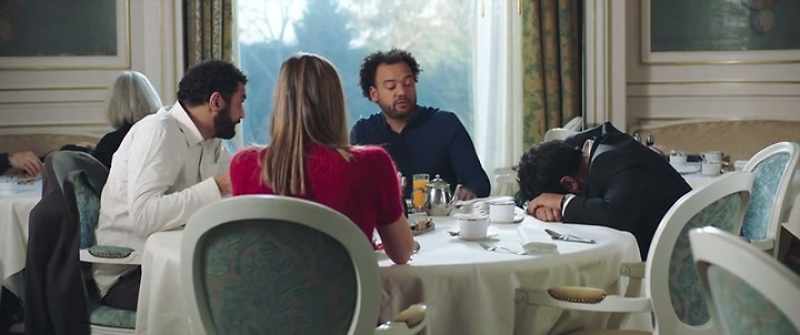 We have to. Where is Benoît? -No idea. I do not sleep with him