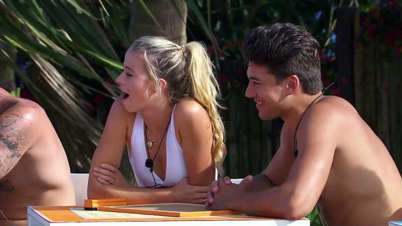 >> WE SAID ZACH AND ELIZABETH