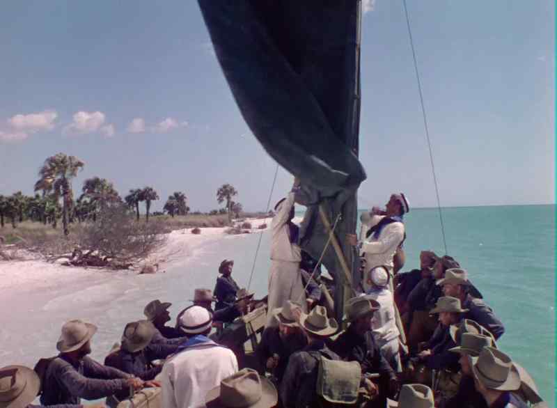 We set sail, Bosun. - Yes sir. Unfold the mainsail!