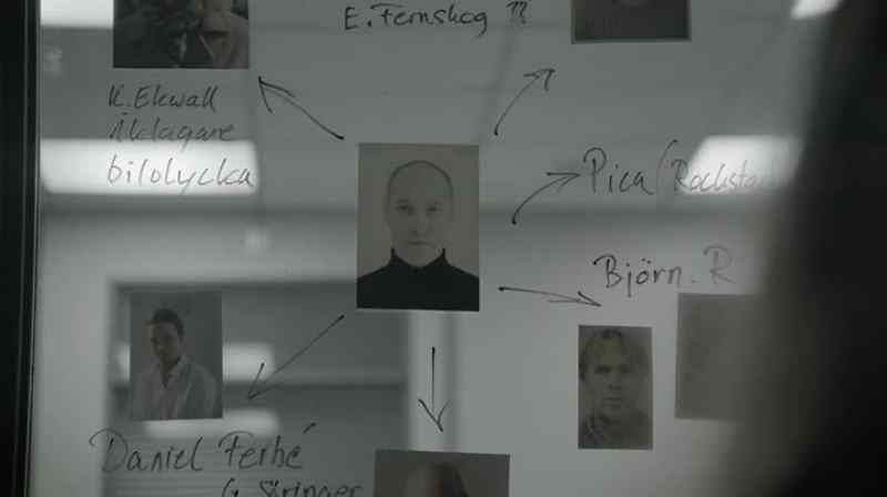 We should publish that photo. Let's paste it on every wall
