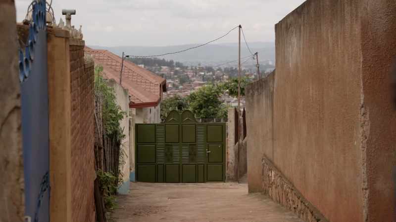 WE STAYED IN THIS NEIGHBORHOOD FOR OVER A MONTH