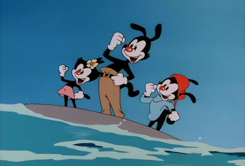 �� WE SURF THE SEA ♪