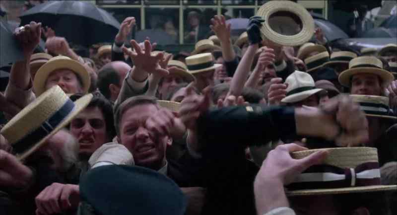 We want Rudy! We want Rudy...!