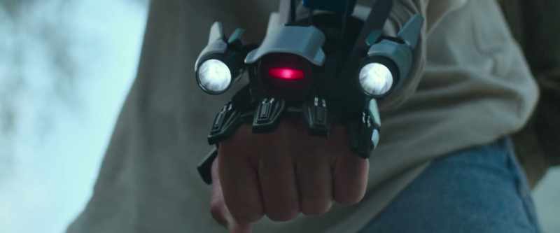 [weapon humming]