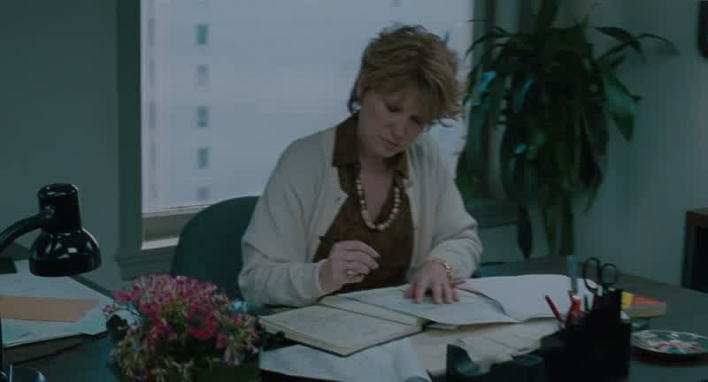 Welcome to Lestercorp How may we meet your filing needsNo no UmMy name's Craig Schwartz and I have an interview with Dr LesterOh Please have a seat Mr Juarez SchwartzPardon SchwartzI'm I'm sorry I