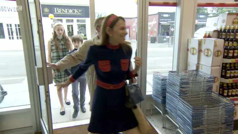 Welcome to shopping, 1960s-style