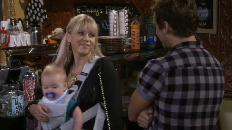 Well, bye, Darren. - Bye, Stephanie. Bye, Tommy