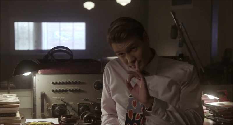 ��♪ Well she never said a word