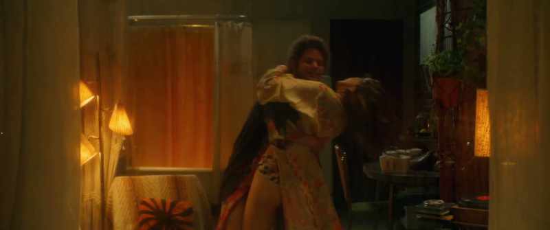 �� Well you tell me men don't have ♪