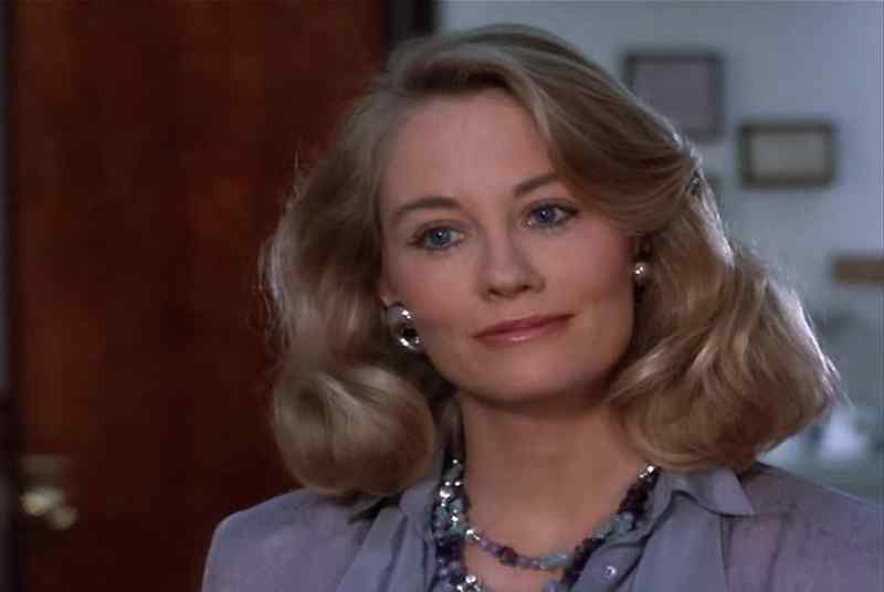 Well, would you like to see my office? - I'd love to