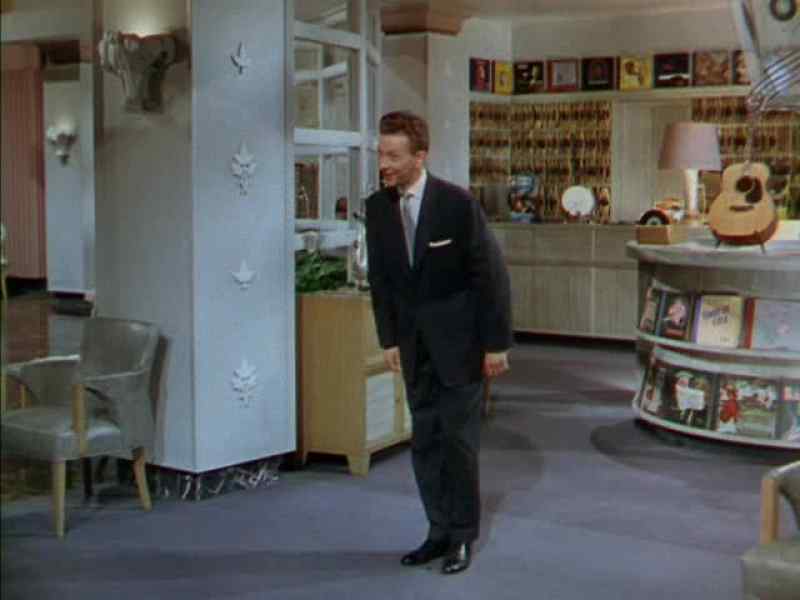 �� Well, if you've got something that must be done ♪