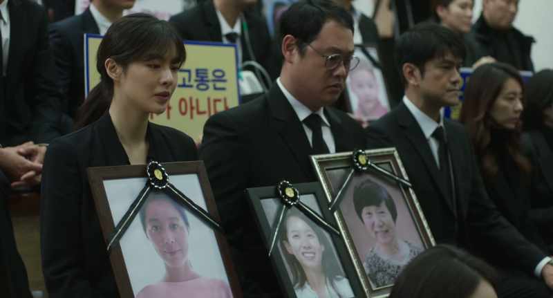 We're also joined by Dr. Jung Tae-hoon