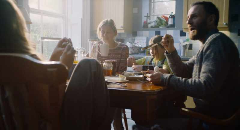 We're having breakfast. -And that party when she ate
