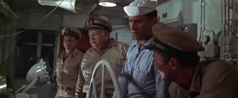 We're not making any headway at all, captain!