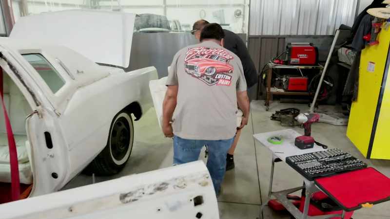 We're pulling the seats out of the '77 Eldorado