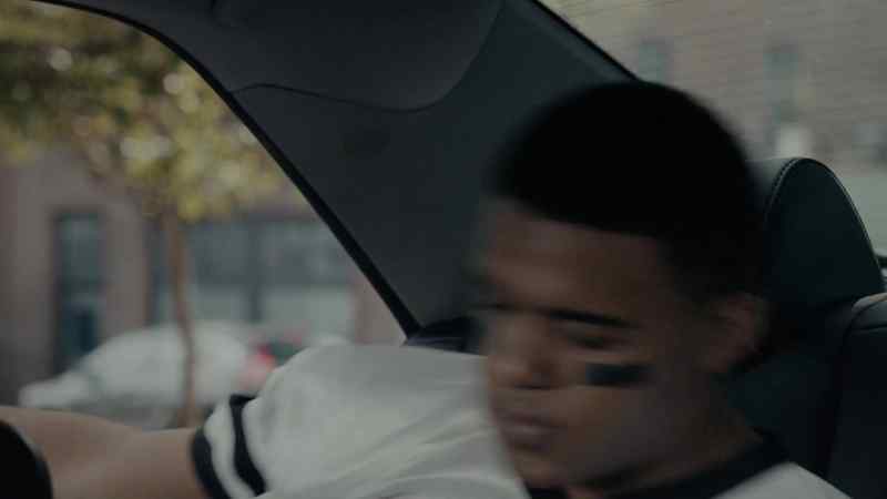 What are you doing? -I'm hitching a ride with you guys