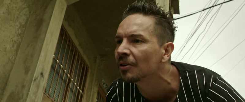 What are you doing in my fucking barrio, bitch?