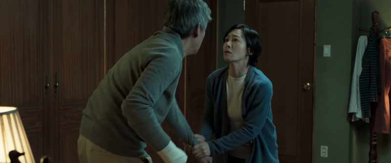 What are you doing to Sun-Woo?!