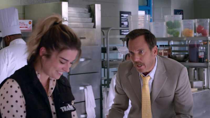 What are you doing? You animal! - What are you doing, Annie?