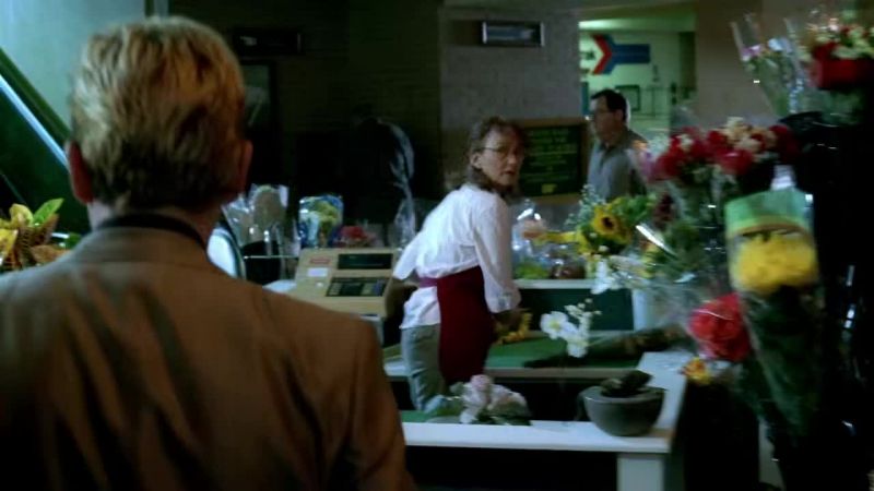 What can I do you for? - A batch of them sunflowers, please