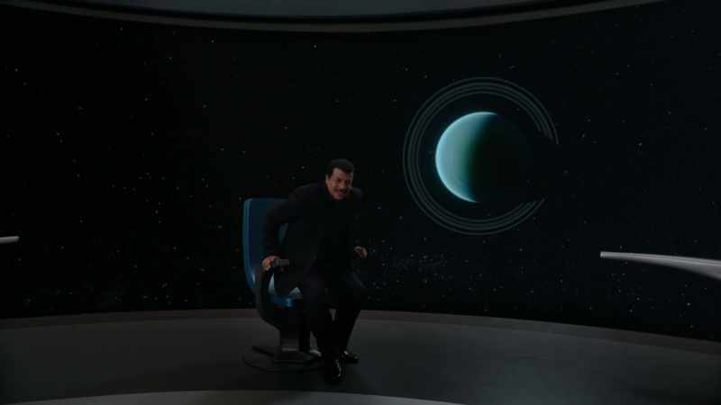 What could have happened to Uranus that it got knocked on its ass?