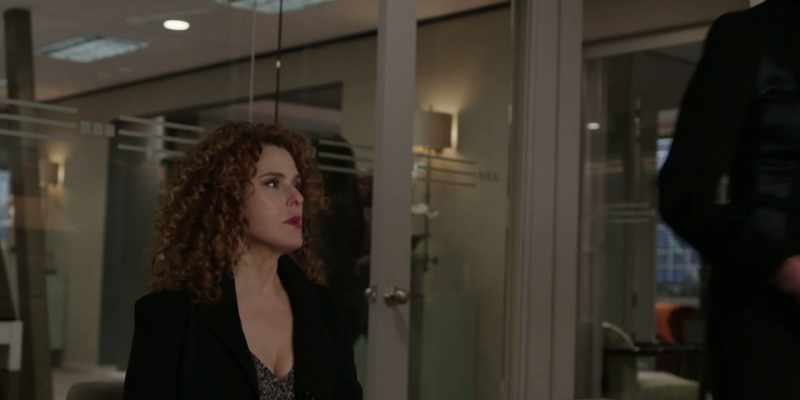 What do you need, Lenore? - Uh, I came to see Maia