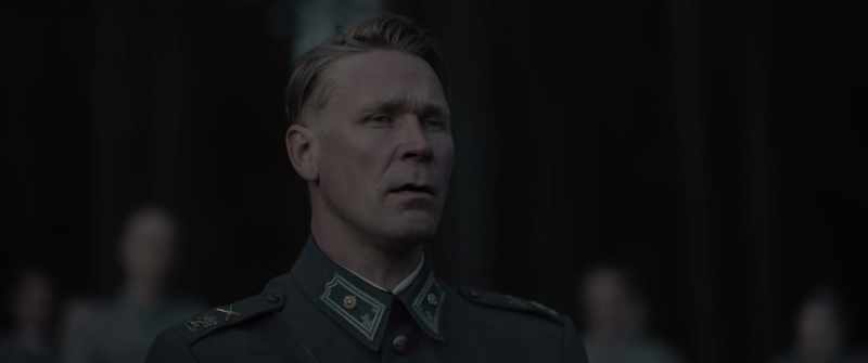 What do you see, Miss Hastings?