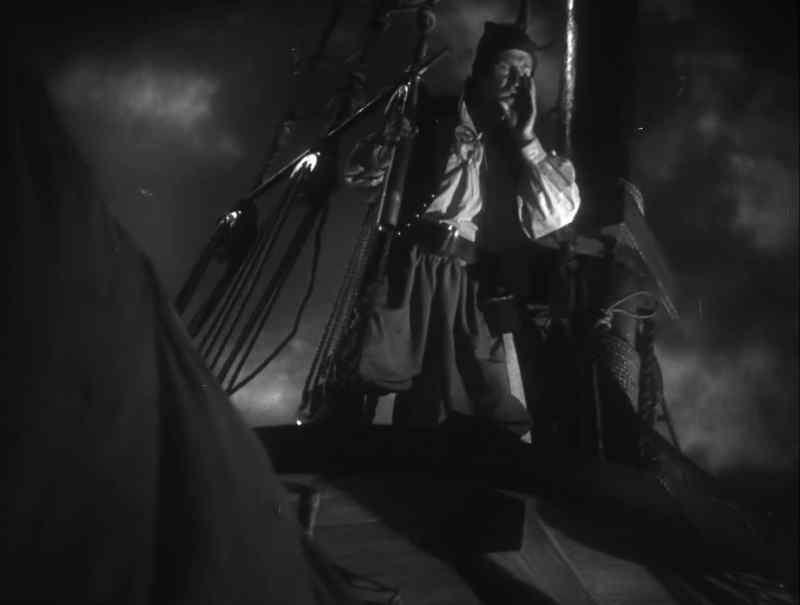 What ho, the deck! A ship to starboard!