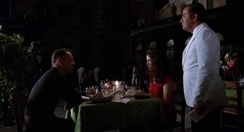 What I am the waiter sir