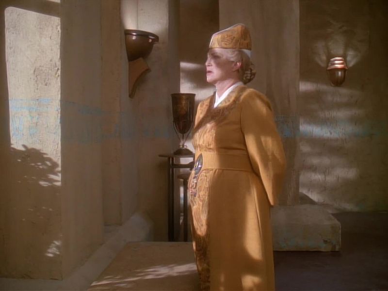 What is it? - Colonel Lenaris is here