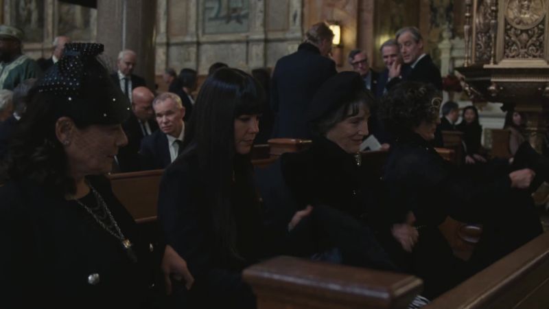 What is Kerry doing in the front row? She's in the front