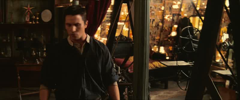 I'm here to give it what it's missingYeah What might that be MeI was just saying that wasn't I Bernard Woman's touch
