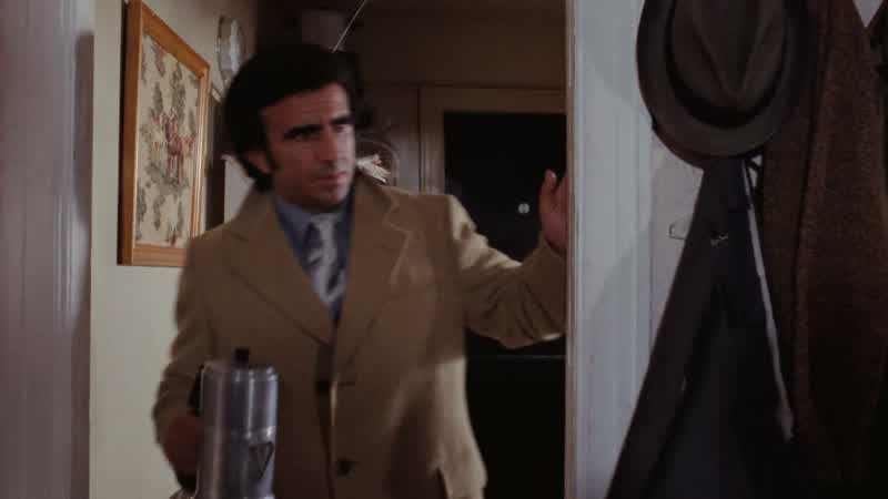 WHAT THE FUCK YOU LOOKING ATMAKE THAT COFFEE TO GO LET'S GOSPEAKING ITALIANWHAT THE FUCK YOU DOING IT'S A JOKE A JOKEPUT THE FUCKIN' POT DOWN YOU GONNA TAKE THE COFFEE