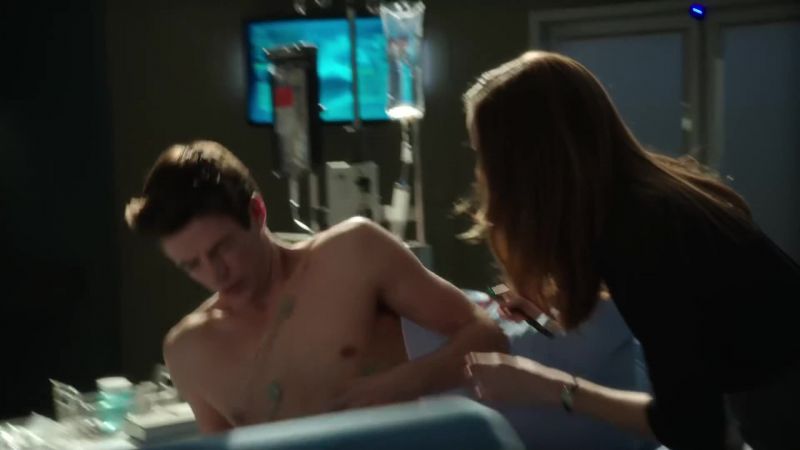 What the hell happened to him? - He was hit by lightning