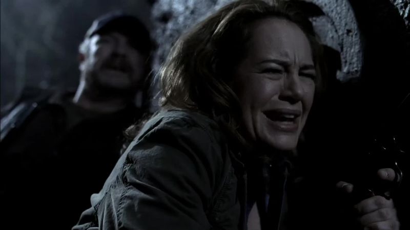 What the hell just happened? -That's a Devil's Gate, a damn door to hell