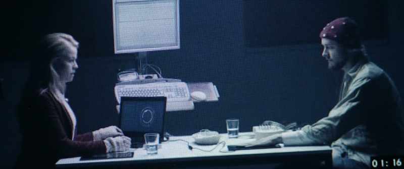 What's she doing? - She was a brain scientist