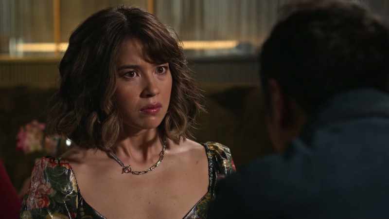 What's going on? - Amy wants us to get together