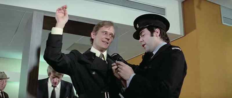 What's that? - It looks like a gun to me