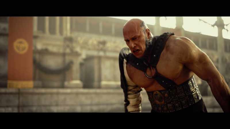 What's wrong with that bloody gladiator!