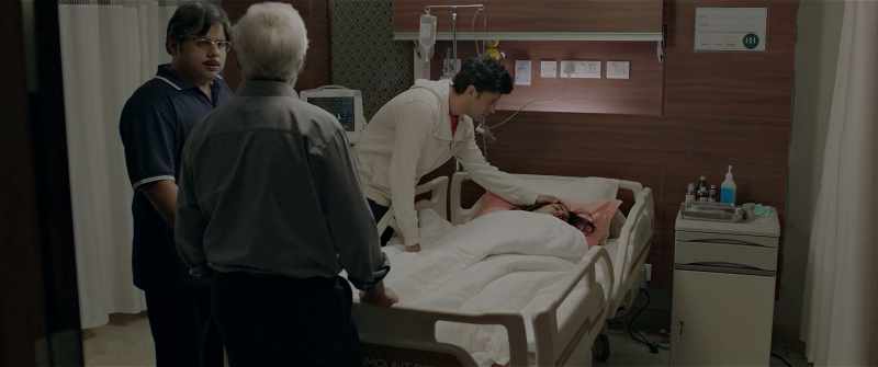 What's wrong with her? -We'll have to take her to Vimhans