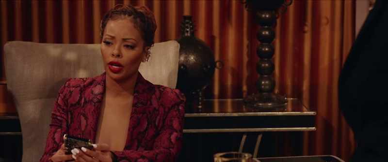 What's wrong with Marcus? - No, I need someone, um