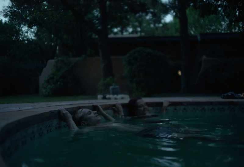 When we get this house, I'll make it a heart-shaped pool