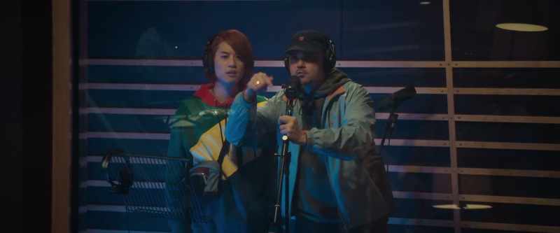 When I pick up the mic, I get down