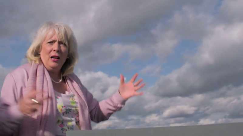 When I see those clouds, I hear duh-da-da-duh-da-da-duh-da-da-da-da